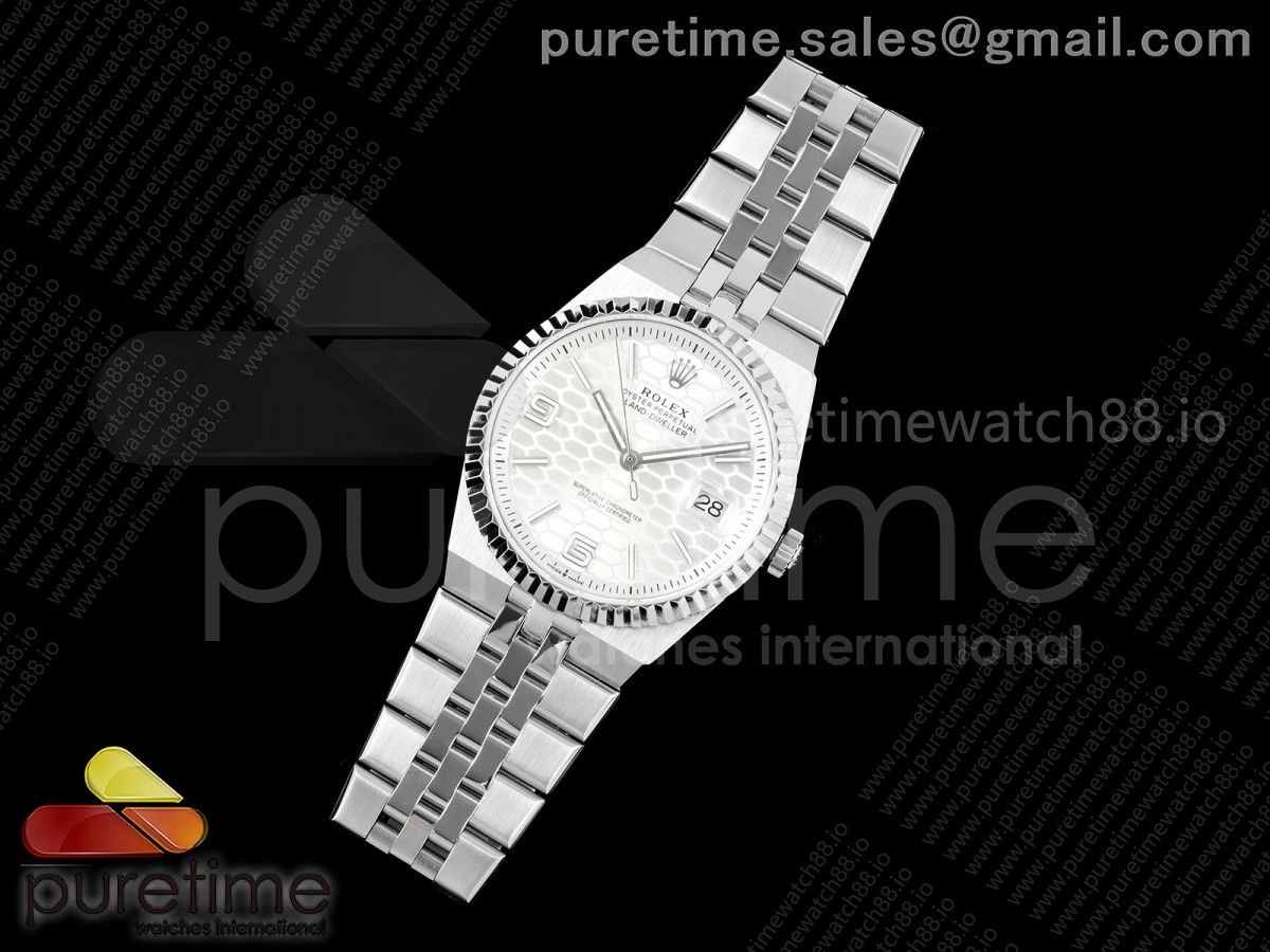 Land Dweller 127334 DIWF Best Edition White Dial on SS Bracelet A7135